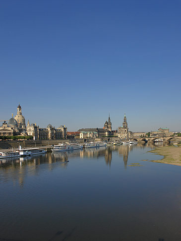 Foto Elbe vor dem Terrassenufer - Dresden