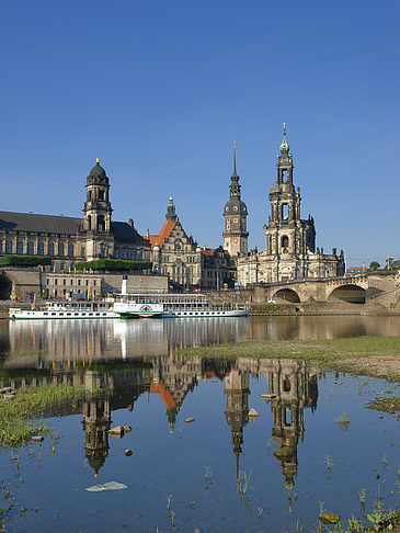 Foto Blick auf den Schlossplatz - Dresden