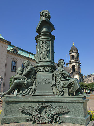 Foto Ernst-Rietschel-Denkmal - Dresden