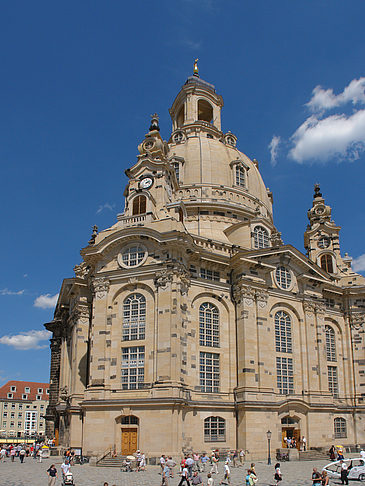 Foto Frauenkirche und Neumarkt