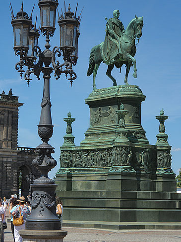 König-Johann-Statue