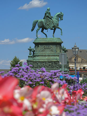 König-Johann-Statue