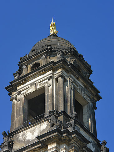 Foto Dach des Gerichts