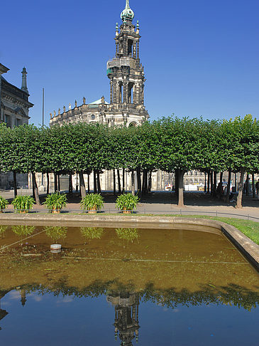Fotos Teich vor dem Gericht | Dresden