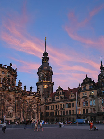Fotos Schloss und Hofkirche am Abend | Dresden