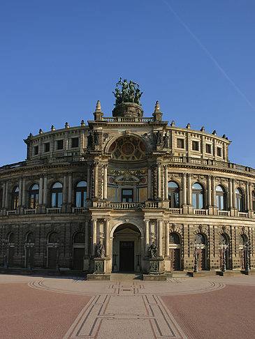 Semperoper Eingang