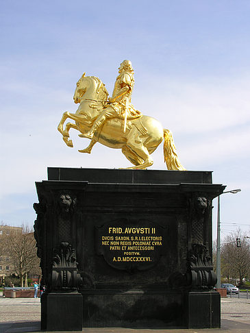 Goldener Reiter Foto 