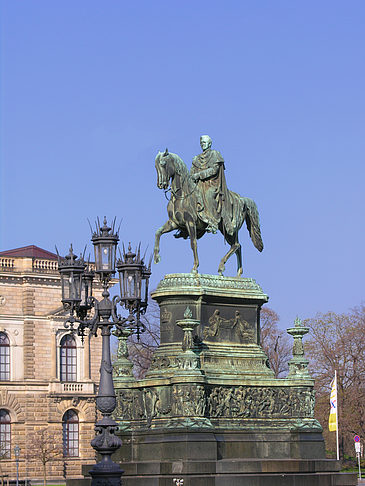 Fotos König Johann Denkmal