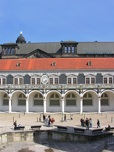 Foto Langer Gang am Stallhof