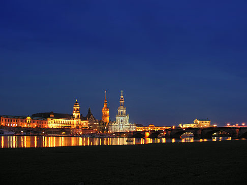 Foto Semperoper bei Nacht - Dresden