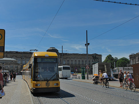 Fahrzeuge Foto 