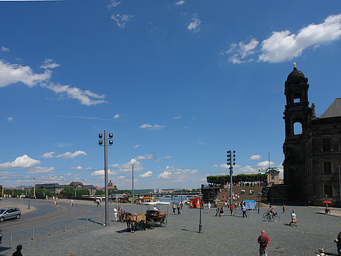 Schlossplatz Foto 