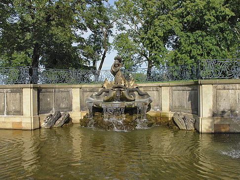 Delphinbrunnen Foto 