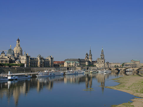 Blick über die Elbe Foto 