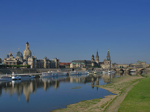 Blick über die Elbe Fotos