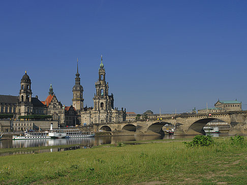 Foto Blick auf die Brühlsche Terrasse - Dresden