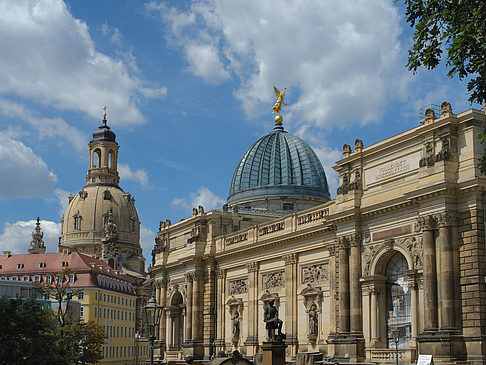 Foto Frauenkirche und Kunstakademie - Dresden