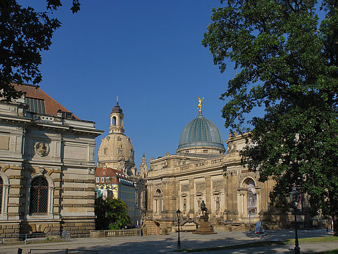 Fotos Frauenkirche und Kunstakademie