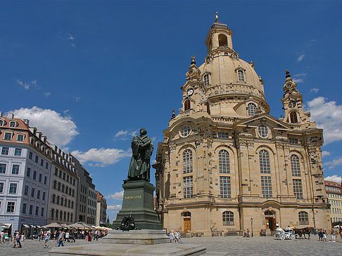 Foto Frauenkirche und Neumarkt
