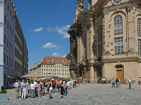 Frauenkirche und Neumarkt Foto 