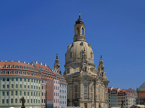 Frauenkirche mit Baustelle