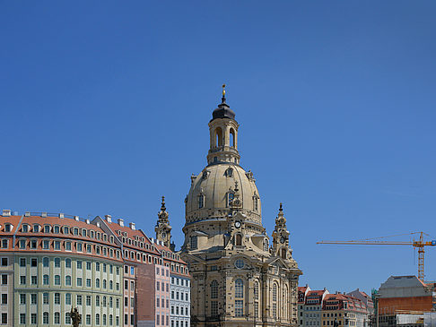 Frauenkirche mit Baustelle