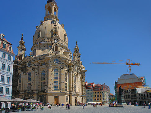 Frauenkirche mit Baustelle