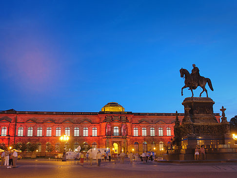 Fotos Statue und Zwinger | Dresden