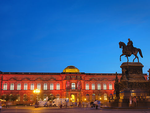 Foto Statue und Zwinger - Dresden