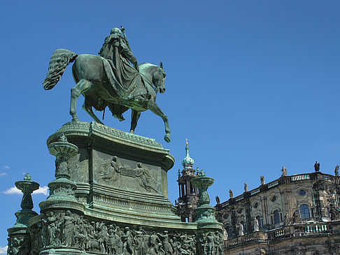 Foto König-Johann-Statue - Dresden