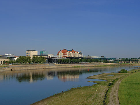 Landtag und Hotel