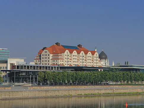 Landtag und Hotel