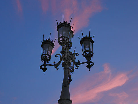 Laterne am Abend Foto 