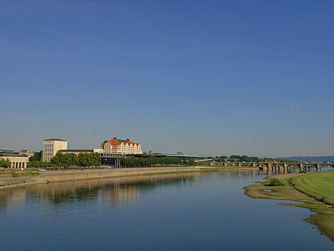 Fotos Blick auf die Marienbrücke | Dresden