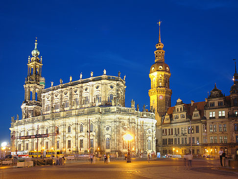 Fotos Schloss und Hofkirche nachts | Dresden
