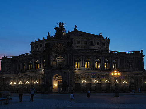 Foto Semperoper abends - Dresden