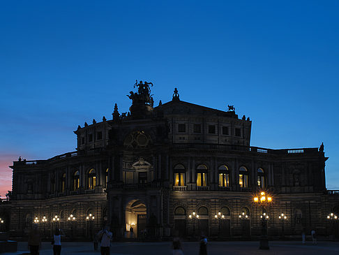 Foto Semperoper abends - Dresden