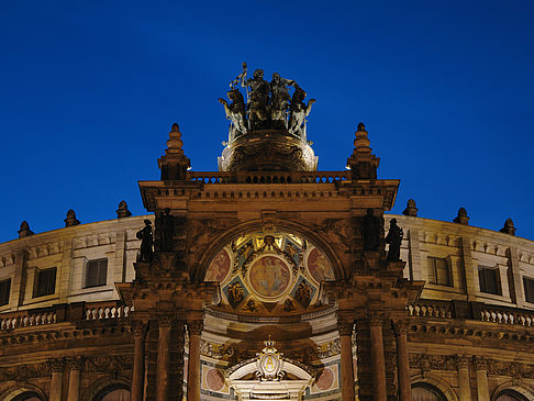 Fotos Semperoper bei Nacht