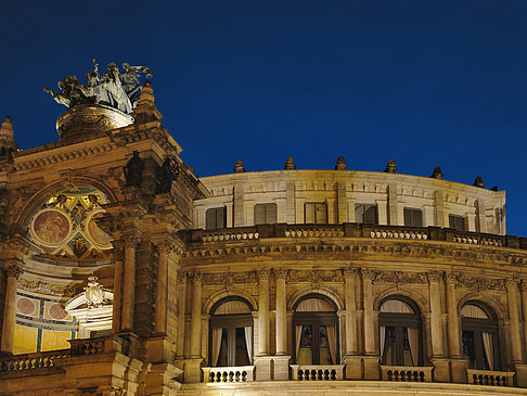 Fotos Semperoper bei Nacht