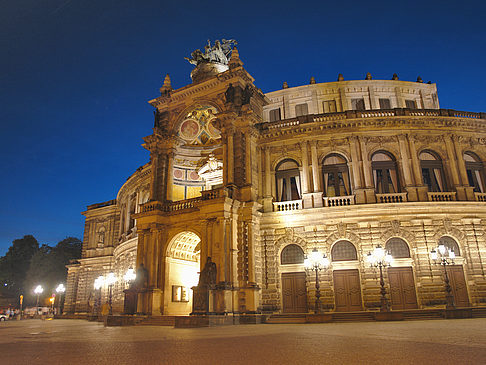 Foto Semperoper bei Nacht