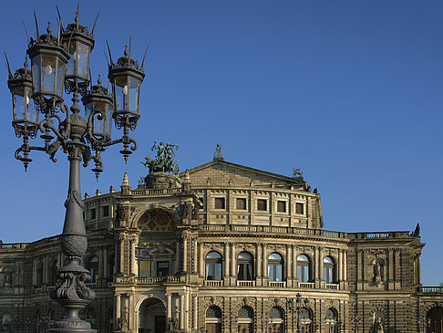 Fotos Semperoper mit Laterne | Dresden