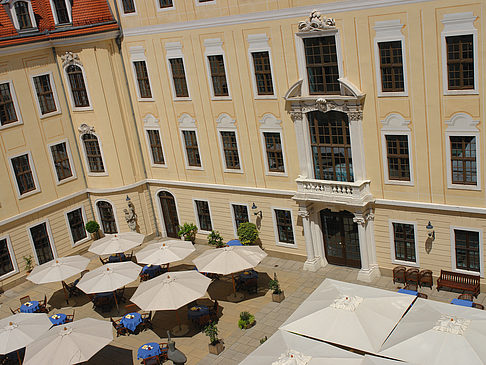 Innenhof des Taschenbergpalais Fotos