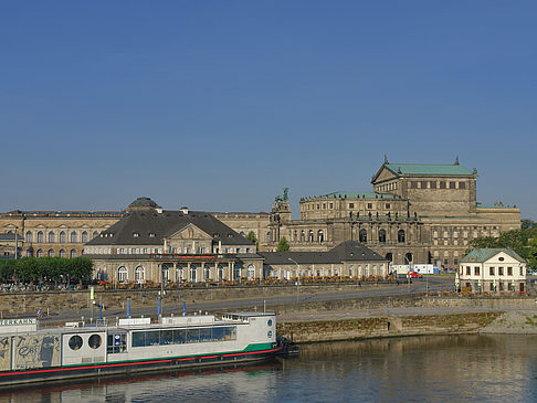 Theaterkahn