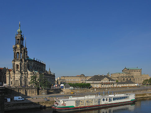 Foto Blick auf den Theaterplatz - Dresden