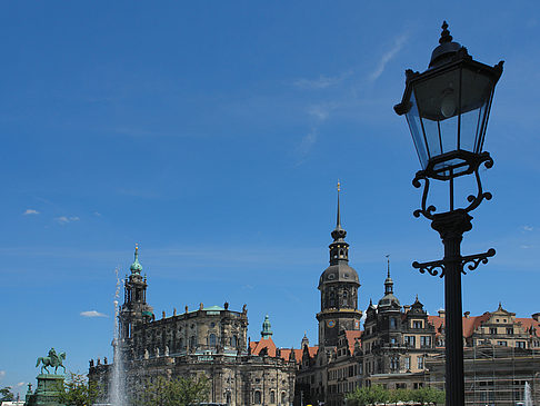 Schloss und Hofkirche