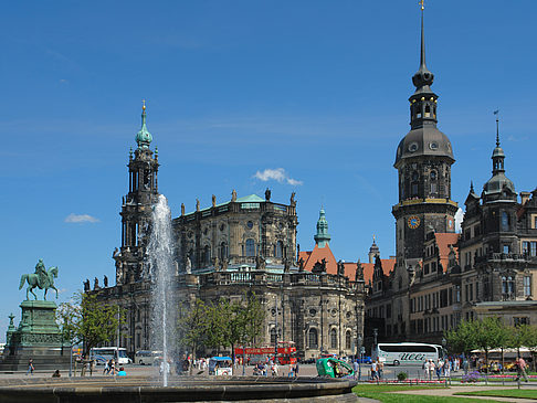 Fotos Schloss und Hofkirche