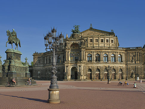 Fotos Theaterplatz