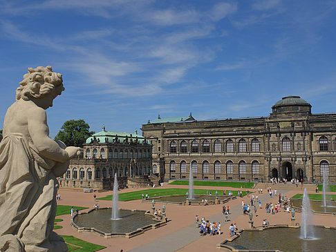 Foto Statuen