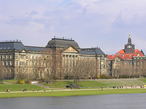 Fotos Finanzministerium