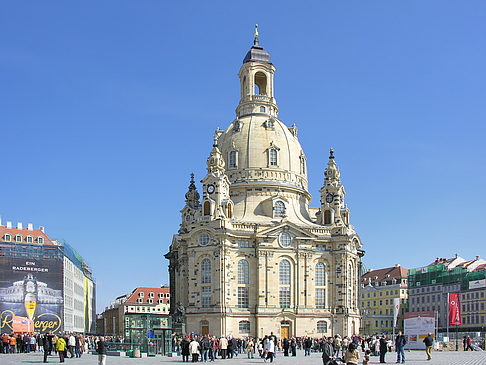 Neumarkt an der Frauenkirche Foto 
